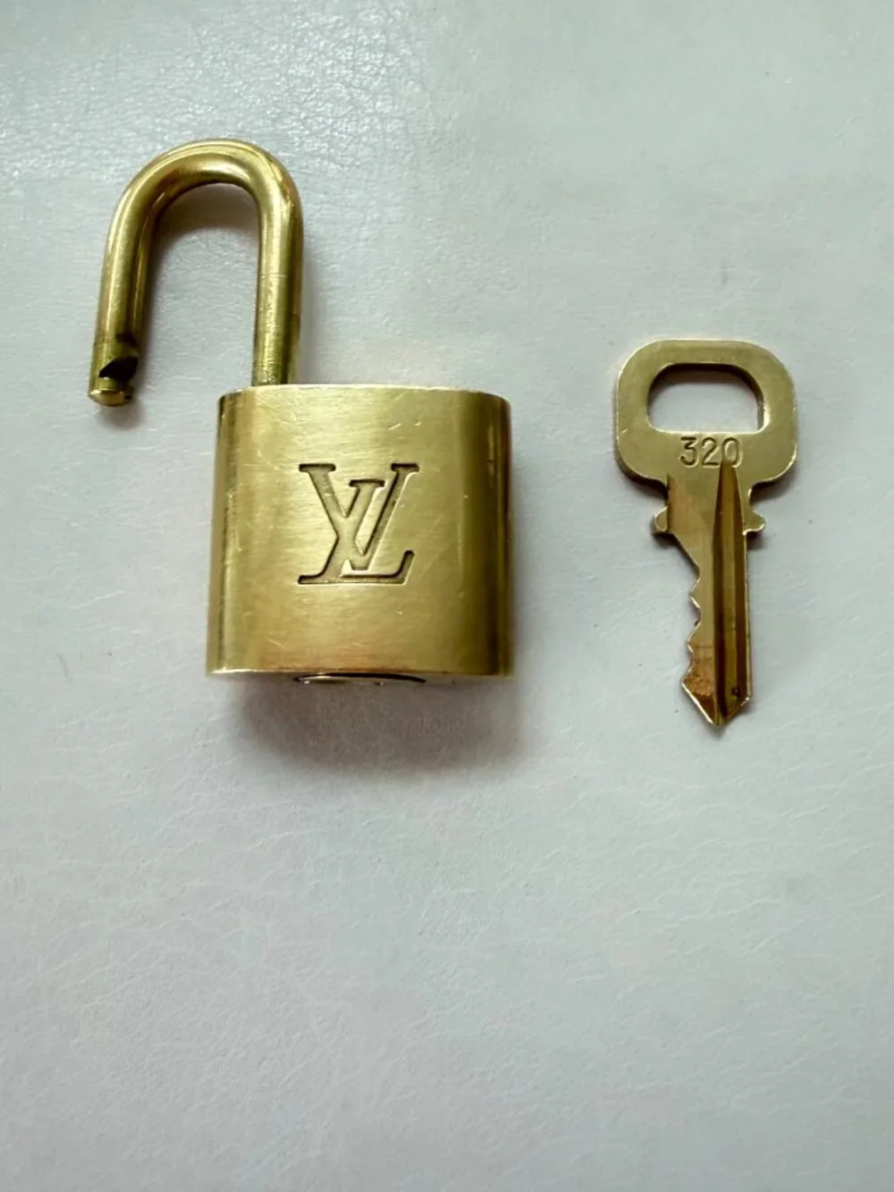 Louis Vuitton Men Gold Padlock & Key #320 Authentic LV Pendant Accessory